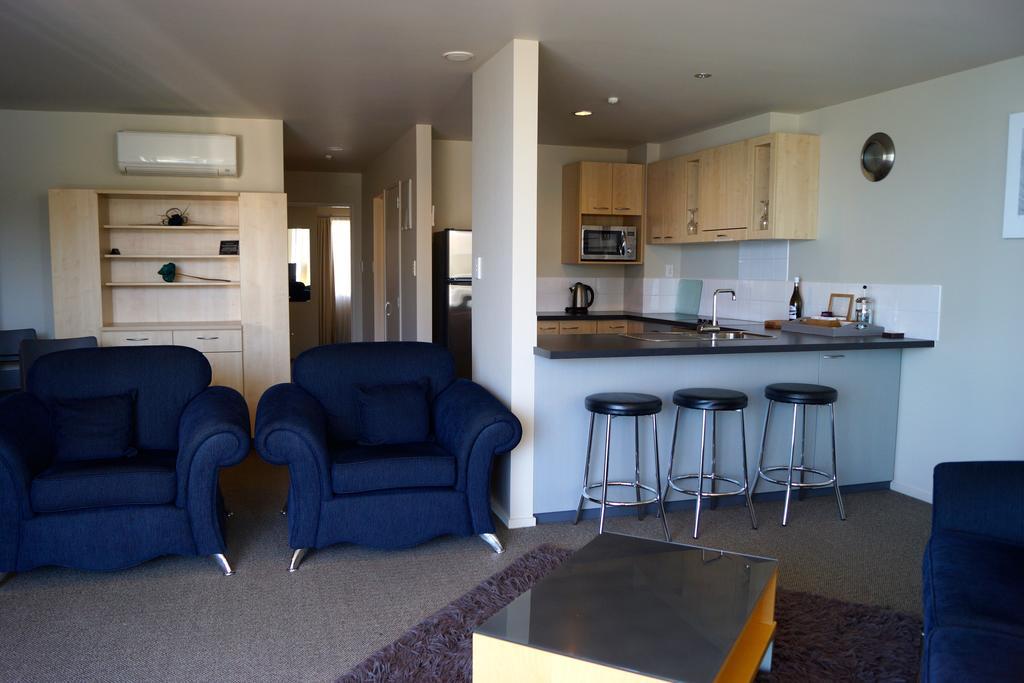 Waves Apartments Kaikoura Pokój zdjęcie