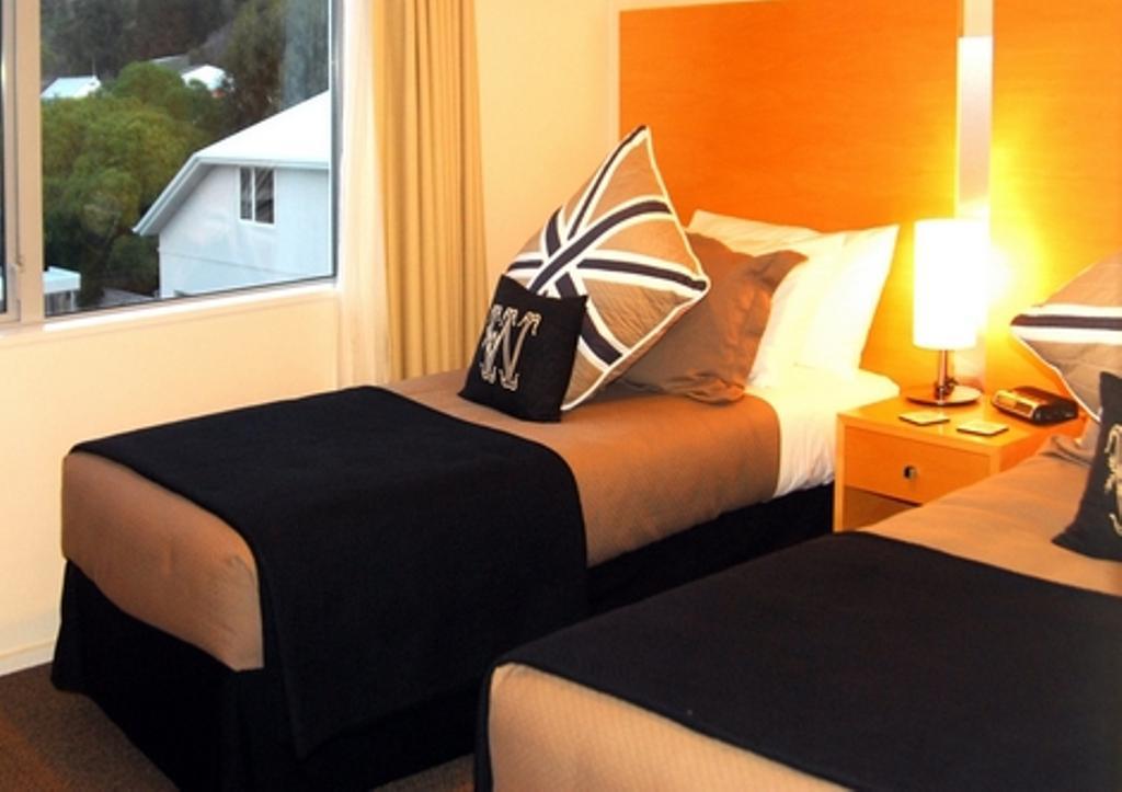 Waves Apartments Kaikoura Pokój zdjęcie